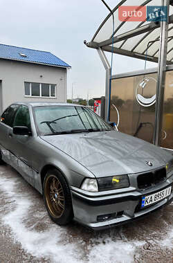 Седан BMW 3 Series 1993 в Хмельницькому