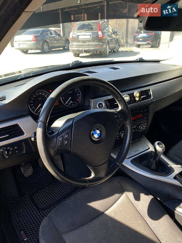 Седан BMW 3 Series 2006 в Ивано-Франковске фото 8 Седан BMW 3 Series 2006 в Ивано-Франковске