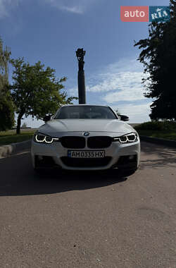 Седан BMW 3 Series 2015 в Житомире
