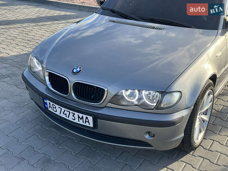 Седан BMW 3 Series 2004 в Виннице