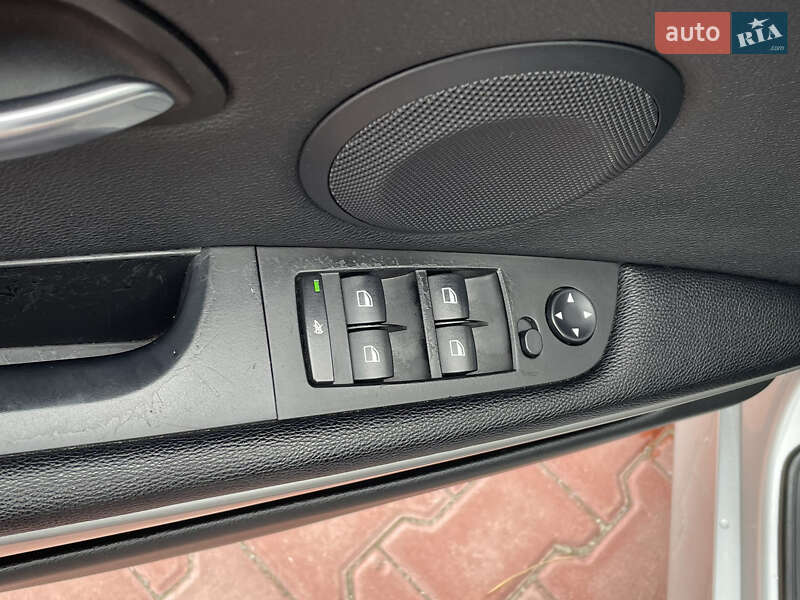 Универсал BMW 3 Series 2005 в Ровно фото 20 Универсал BMW 3 Series 2005 в Ровно