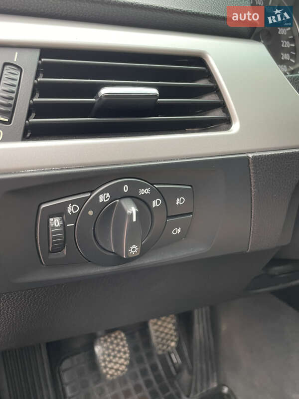 Универсал BMW 3 Series 2005 в Ровно фото 44 Универсал BMW 3 Series 2005 в Ровно