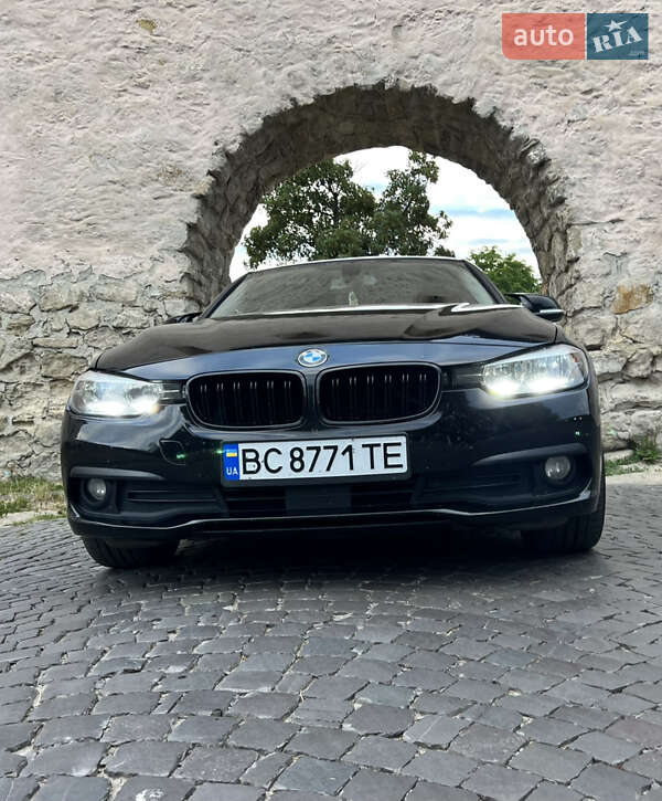 Седан BMW 3 Series 2017 в Львове фото 24 Седан BMW 3 Series 2017 в Львове