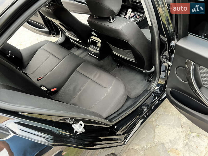 Седан BMW 3 Series 2017 в Львове фото 31 Седан BMW 3 Series 2017 в Львове