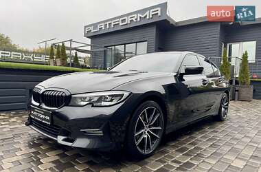 Седан BMW 3 Series 2019 в Киеве