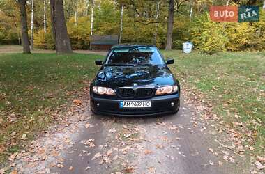 Седан BMW 3 Series 2004 в Романіву