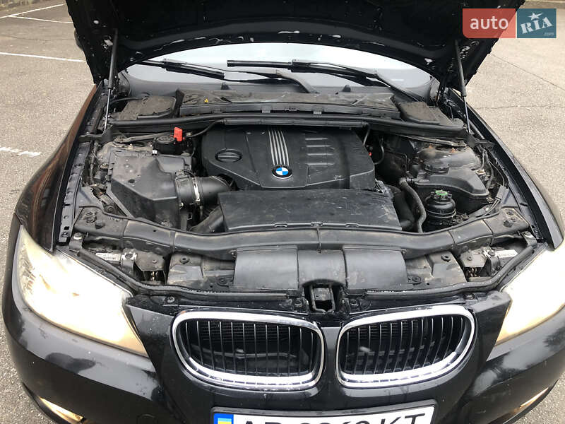 Седан BMW 3 Series 2010 в Вінниці