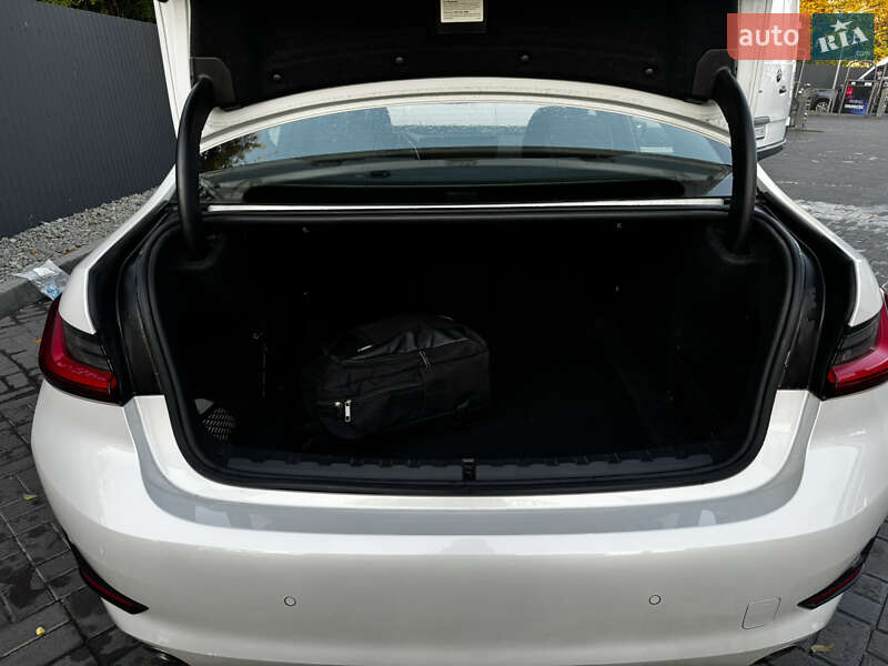 Седан BMW 3 Series 2019 в Днепре фото 28 Седан BMW 3 Series 2019 в Днепре