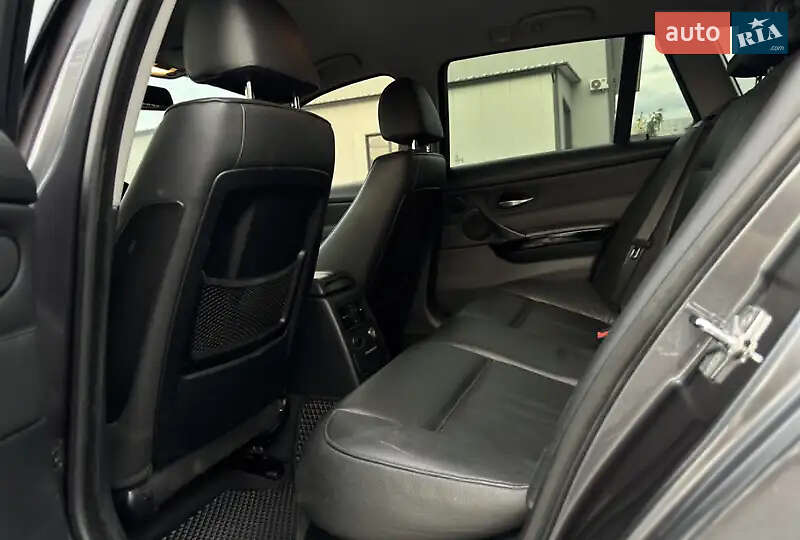 Универсал BMW 3 Series 2005 в Черновцах