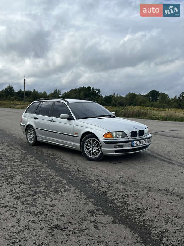 Універсал BMW 3 Series 2000 в Бориславі