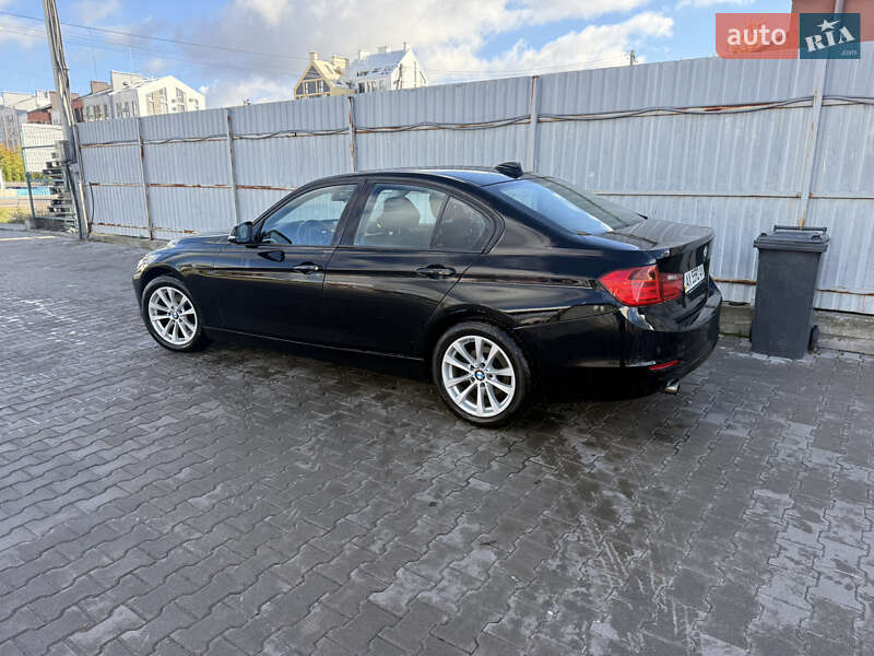 Седан BMW 3 Series 2013 в Киеве