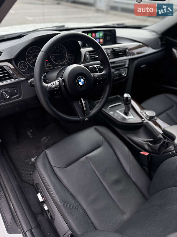 Седан BMW 3 Series 2016 в Києві