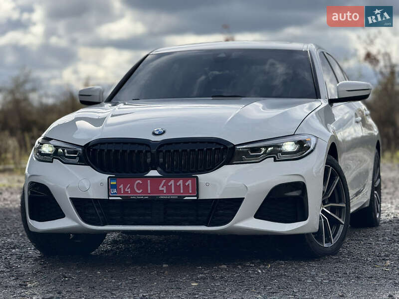 Седан BMW 3 Series 2019 в Самборе