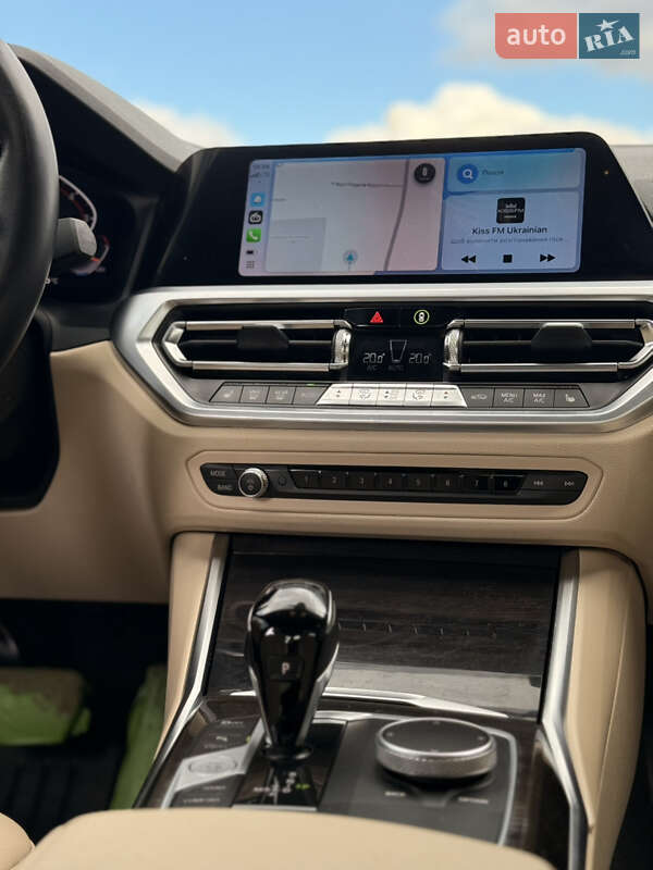 Седан BMW 3 Series 2019 в Самборе