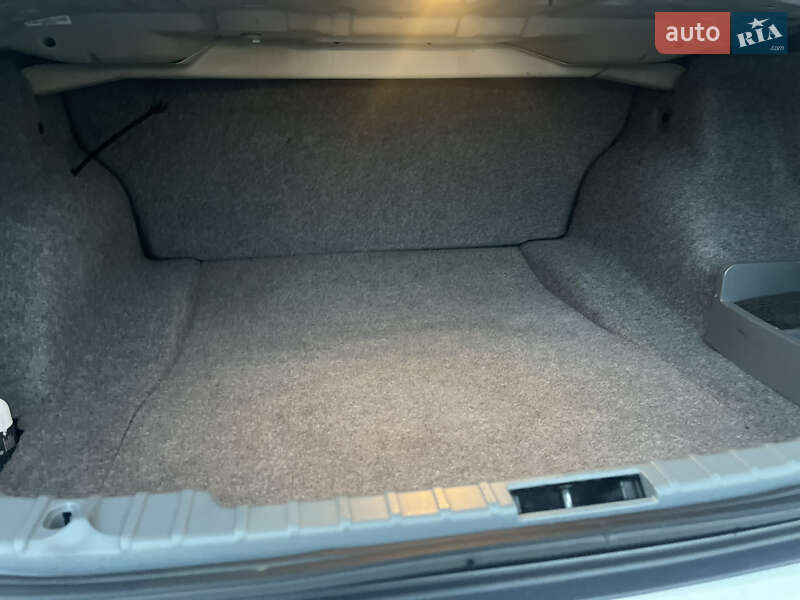 Седан BMW 3 Series 2010 в Одессе