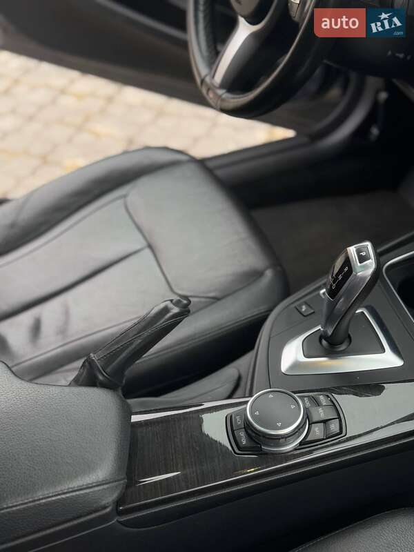 Седан BMW 3 Series 2016 в Черновцах фото 3 Седан BMW 3 Series 2016 в Черновцах