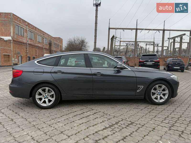 Седан BMW 3 Series 2016 в Черновцах фото 12 Седан BMW 3 Series 2016 в Черновцах