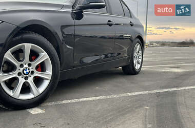 Седан BMW 3 Series 2014 в 