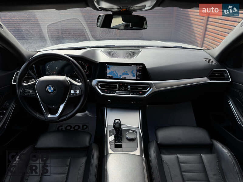 Седан BMW 3 Series 2019 в Одесі