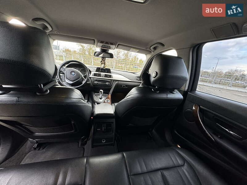 Универсал BMW 3 Series 2014 в Киеве фото 16 Универсал BMW 3 Series 2014 в Киеве