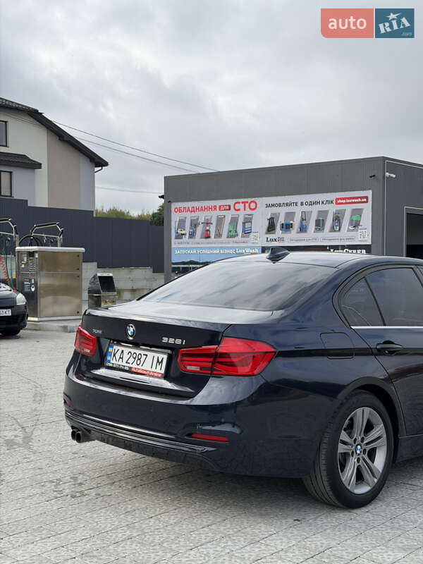 Седан BMW 3 Series 2015 в Львові фото 17 Седан BMW 3 Series 2015 в Львові