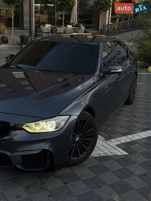 Седан BMW 3 Series 2013 в Хмельницком