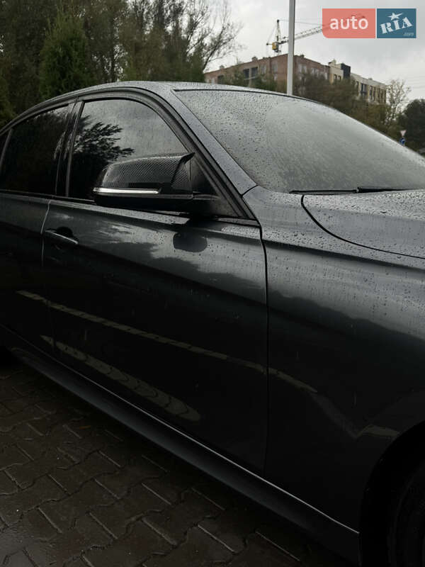 Седан BMW 3 Series 2013 в Хмельницком