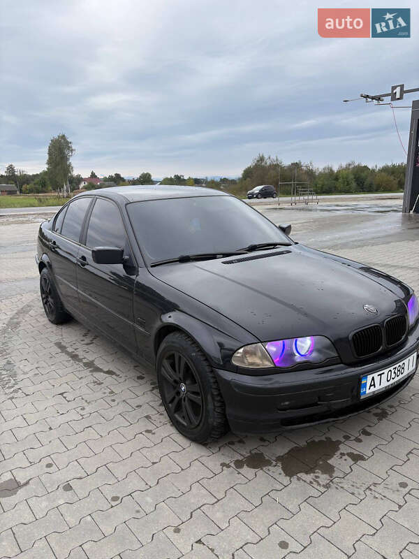 BMW 3 Series 2000