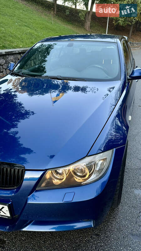 Седан BMW 3 Series 2006 в Киеве