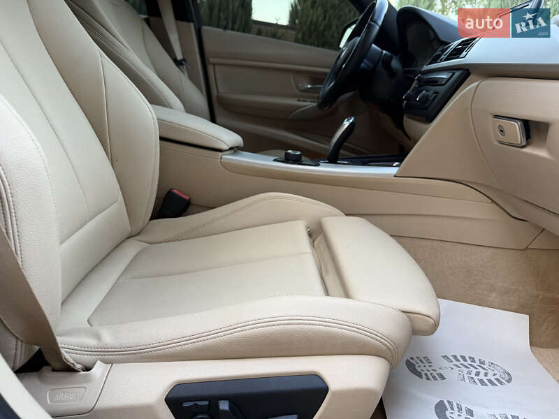 Седан BMW 3 Series 2015 в Днепре