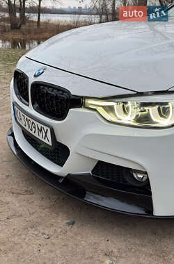 Седан BMW 3 Series 2016 в Киеве