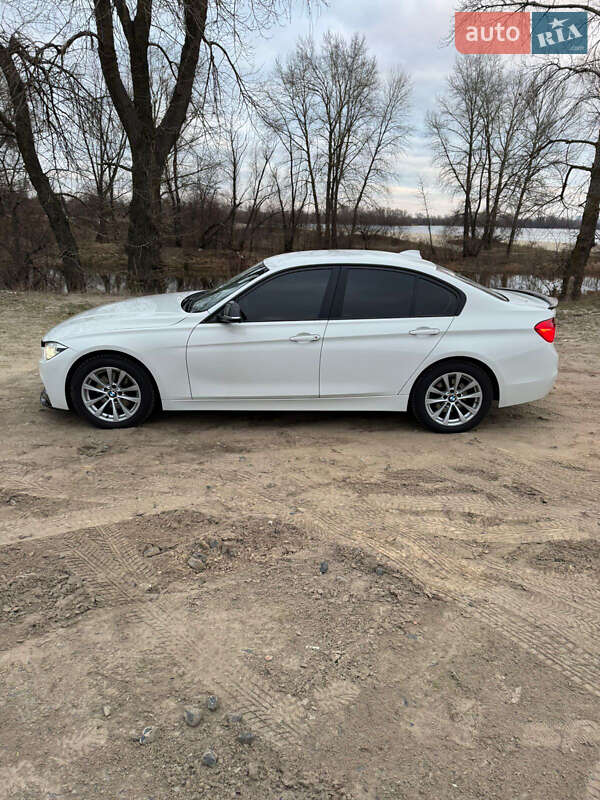 Седан BMW 3 Series 2016 в Киеве фото 15 Седан BMW 3 Series 2016 в Киеве