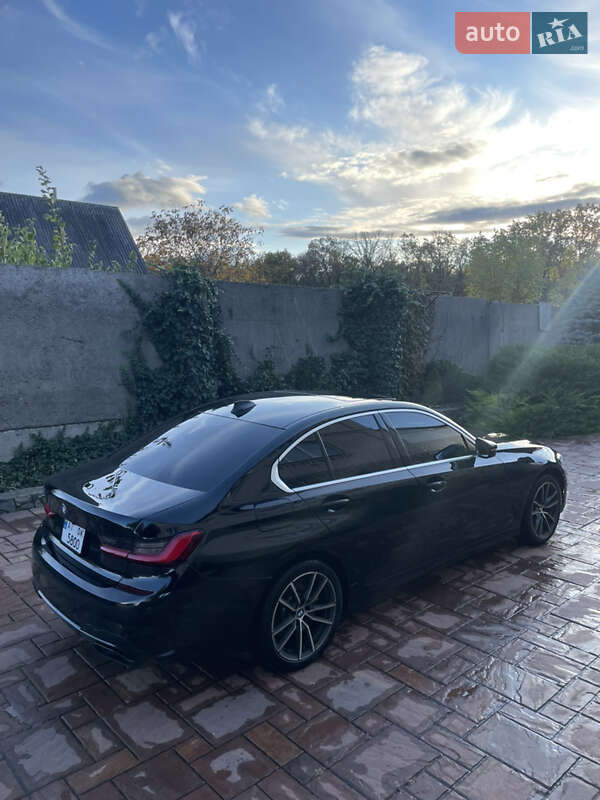 Седан BMW 3 Series 2019 в Киеве фото 8 Седан BMW 3 Series 2019 в Киеве