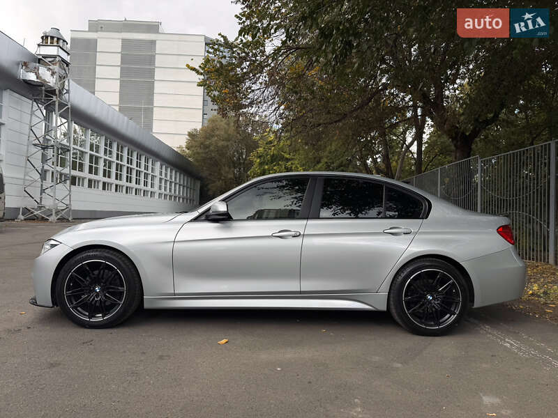 Седан BMW 3 Series 2015 в Одесі