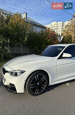 Седан BMW 3 Series 2015 в  фото 25 Седан BMW 3 Series 2015 в