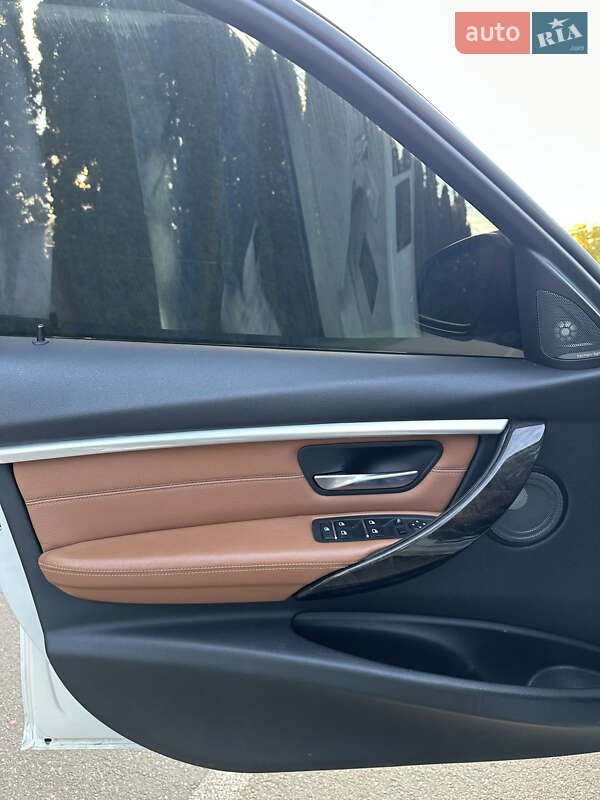 Седан BMW 3 Series 2015 в Киеве фото 162 Седан BMW 3 Series 2015 в Киеве