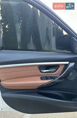 Седан BMW 3 Series 2015 в  фото 162 Седан BMW 3 Series 2015 в