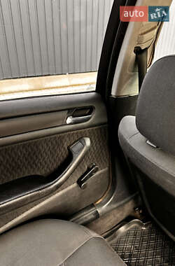 Универсал BMW 3 Series 2000 в  фото 41 Универсал BMW 3 Series 2000 в
