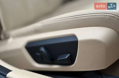 Седан BMW 3 Series 2014 в 