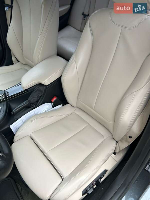 Седан BMW 3 Series 2015 в Києві