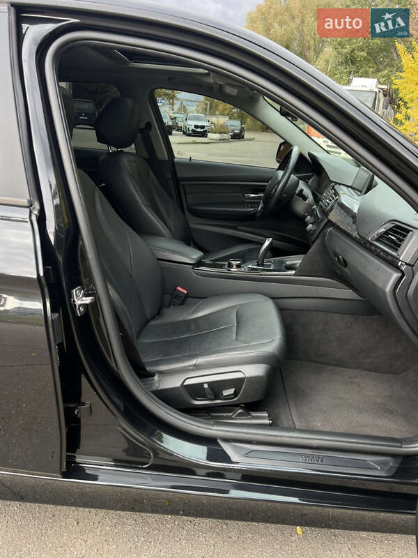 Седан BMW 3 Series 2012 в Киеве