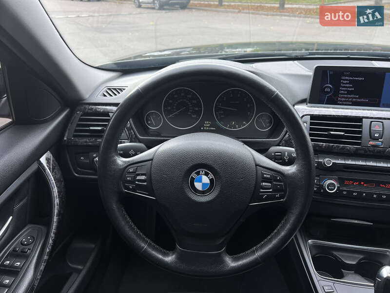 Седан BMW 3 Series 2012 в Киеве