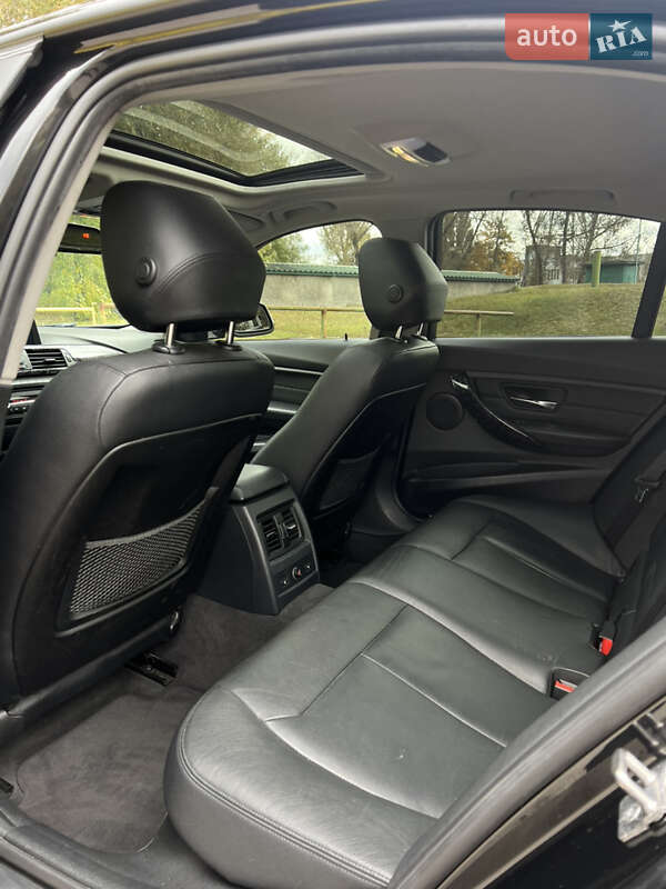 Седан BMW 3 Series 2012 в Киеве
