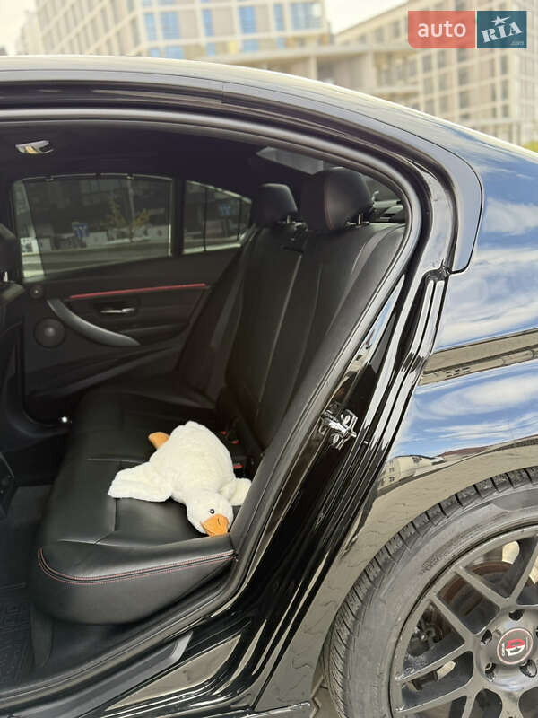 Седан BMW 3 Series 2011 в Львове фото 10 Седан BMW 3 Series 2011 в Львове