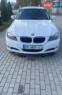 Універсал BMW 3 Series 2012 в Березному