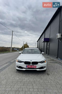 Седан BMW 3 Series 2015 в Івано-Франківську