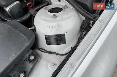 Купе BMW 3 Series 2003 в 