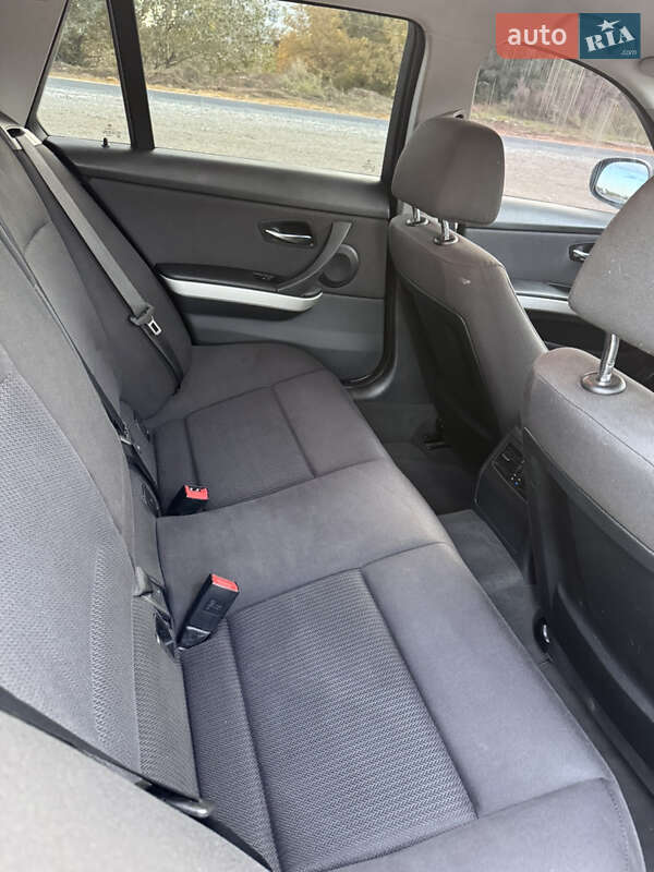 Универсал BMW 3 Series 2008 в Киеве
