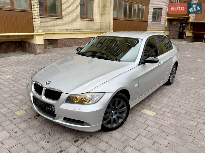Седан BMW 3 Series 2007 в  фото Седан BMW 3 Series 2007 в