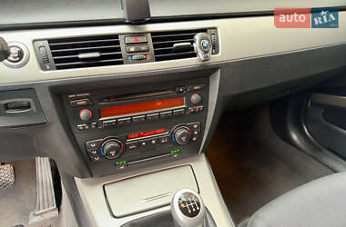 Седан BMW 3 Series 2007 в  фото 46 Седан BMW 3 Series 2007 в